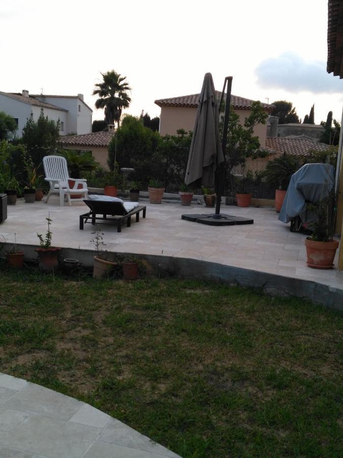 Chambres De La Terre Blanche Sanary-sur-Mer Luaran gambar