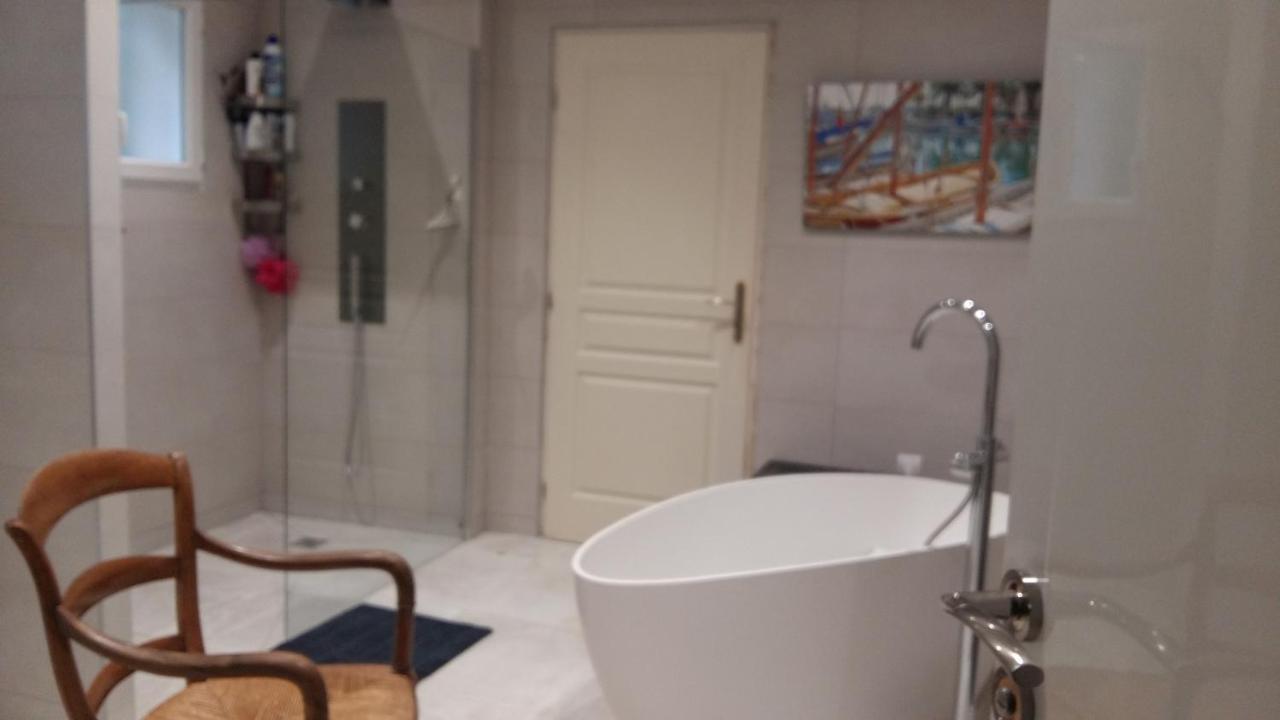 Chambres De La Terre Blanche Sanary-sur-Mer Luaran gambar