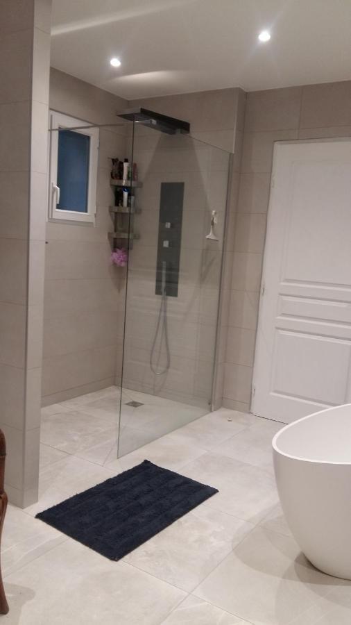 Chambres De La Terre Blanche Sanary-sur-Mer Luaran gambar