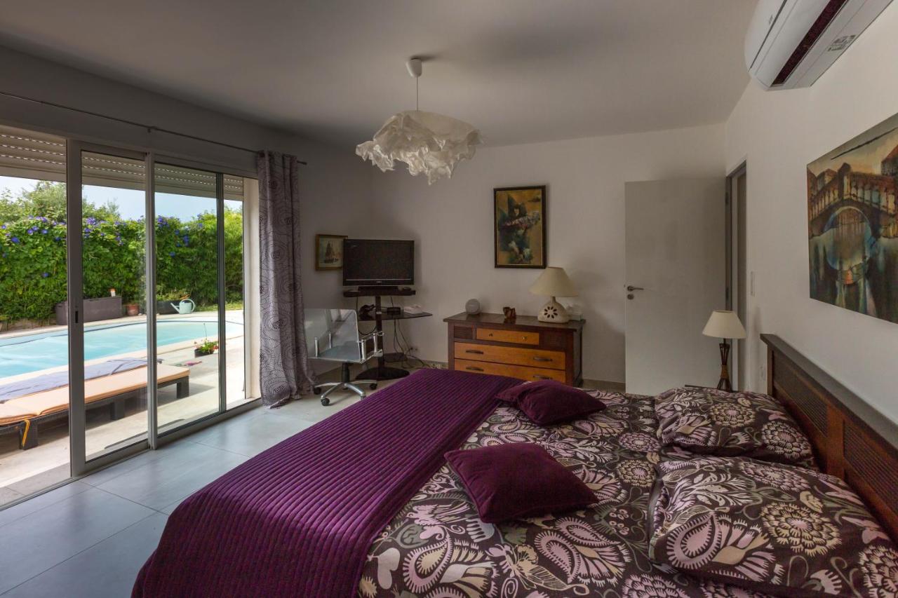 Chambres De La Terre Blanche Sanary-sur-Mer Luaran gambar